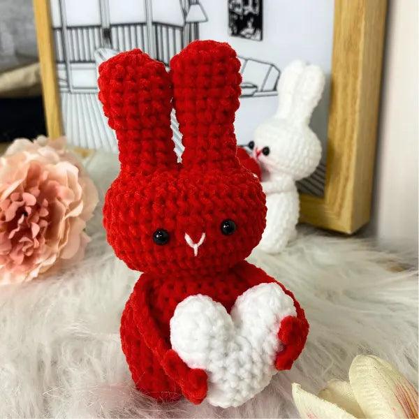 Red bunny hungging heart 