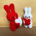 Bunny Holding Heart - Hooktasy