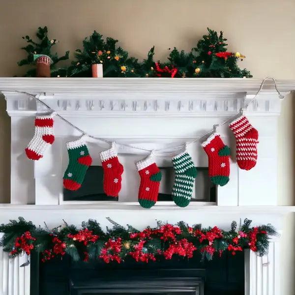 Christmas Stockings Garland Decoration - Hooktasy
