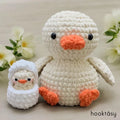 Crochet duck pattern with eggs
