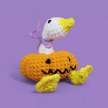 Halloween Pumpkin Goose Crochet Pattern