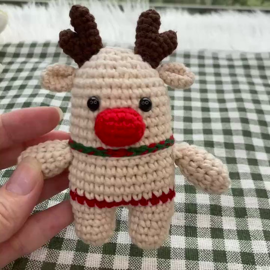 Christmas Reindeer Hanging Ornament 